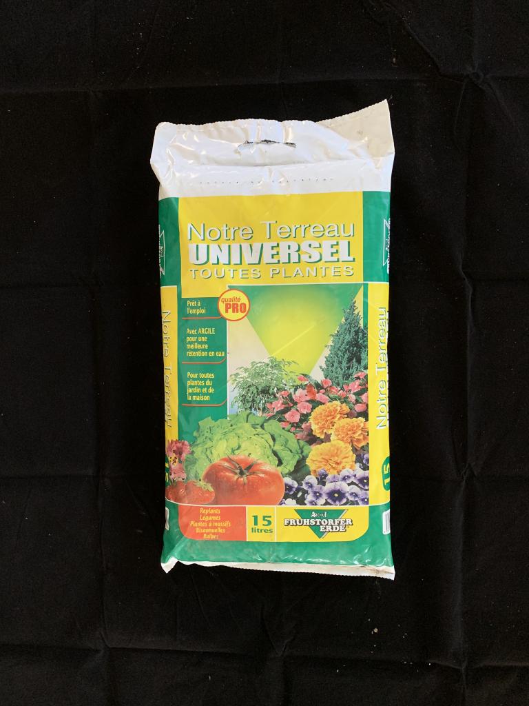 Terreau universel  15 L .